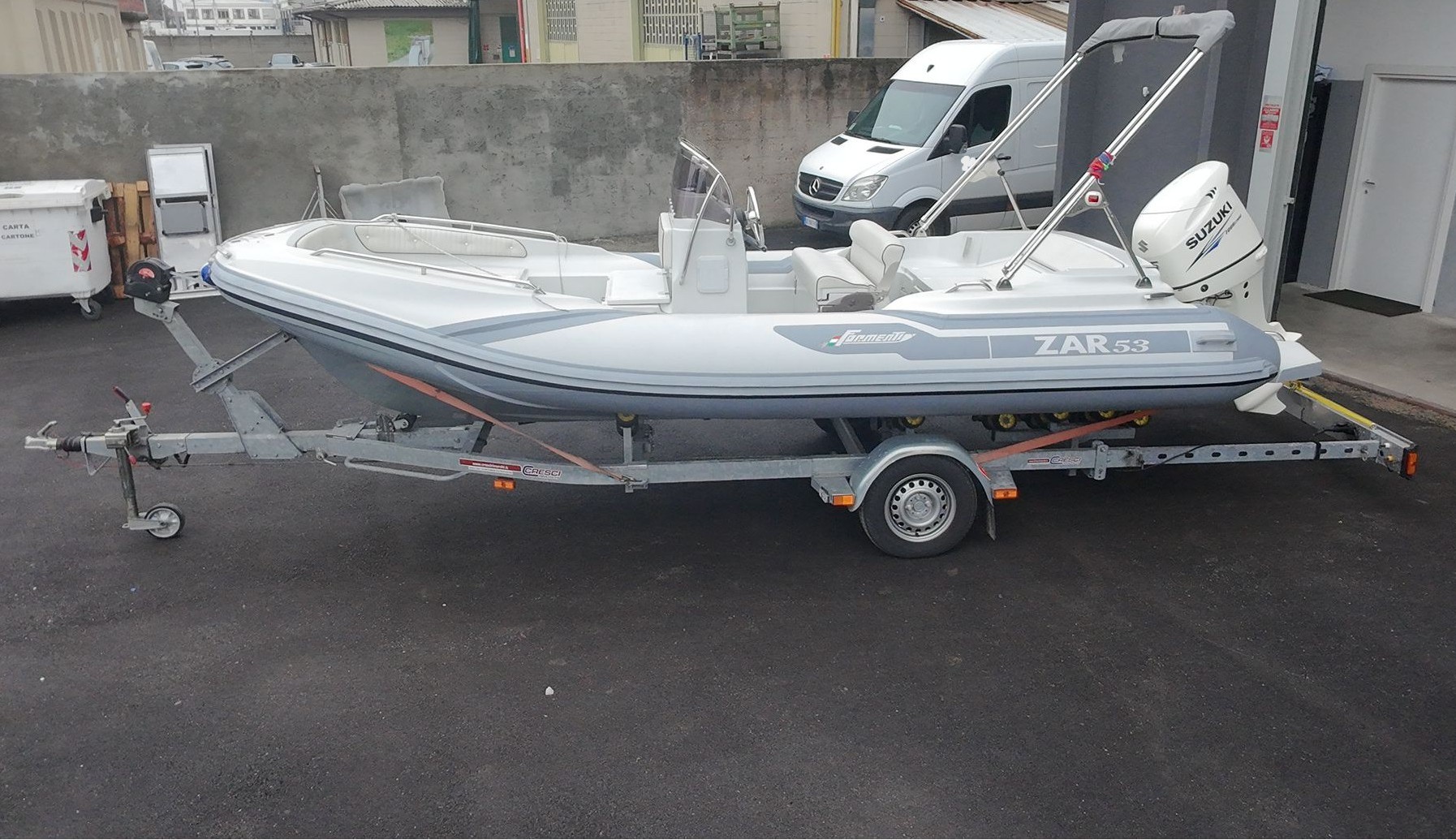 ZAR 53 Classic Grey + 115 CV SUZUKI + CARRELLO (TUTTO 2015)<br><a href=dettaglio.aspx?Id=345 >VAI ALLA SCHEDA</a>